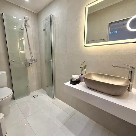 Апартаменти Sea Breeze Варна